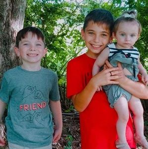 Meet your Posher, Tammy joe